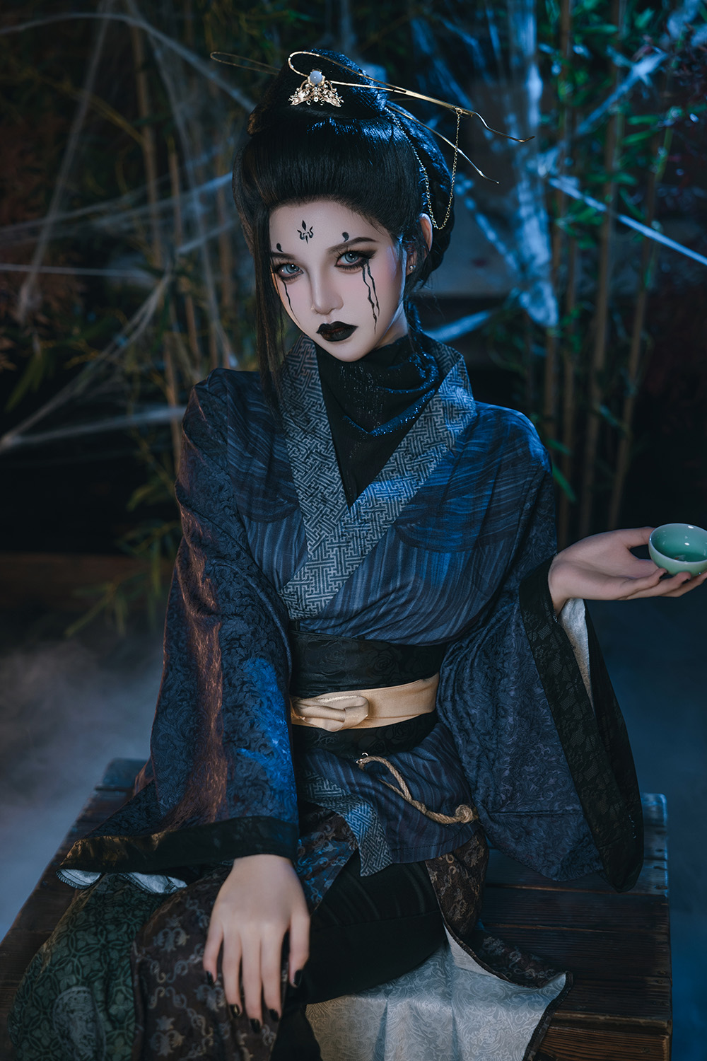 阿薰kaOri凭什么火?短发女王 + 百变 cos,看完直接垂直入坑!