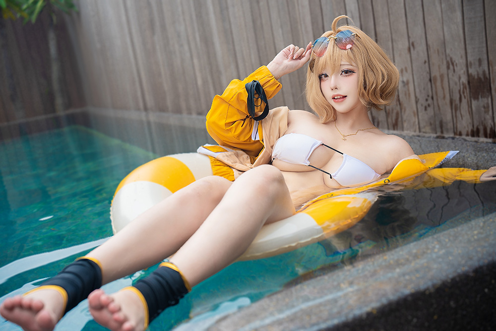 从校园少女到百万粉顶流!揭秘Coser菌烨tako的成长经历
