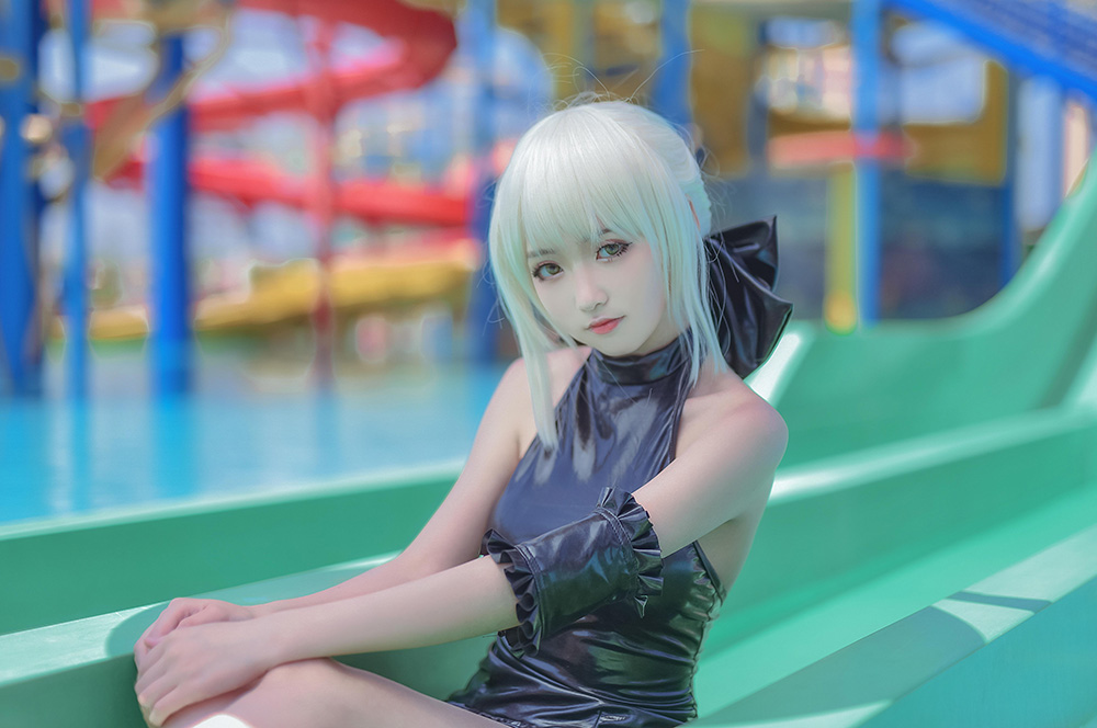破次元邂逅:解构 "这个泡泡就是逊啦" 的 coser 魅力,颜值才华双栖的二次元精灵