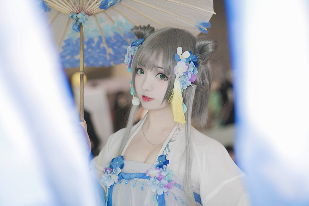 从二次元到三次元：斯文文文文如何用镜头重塑角色灵魂