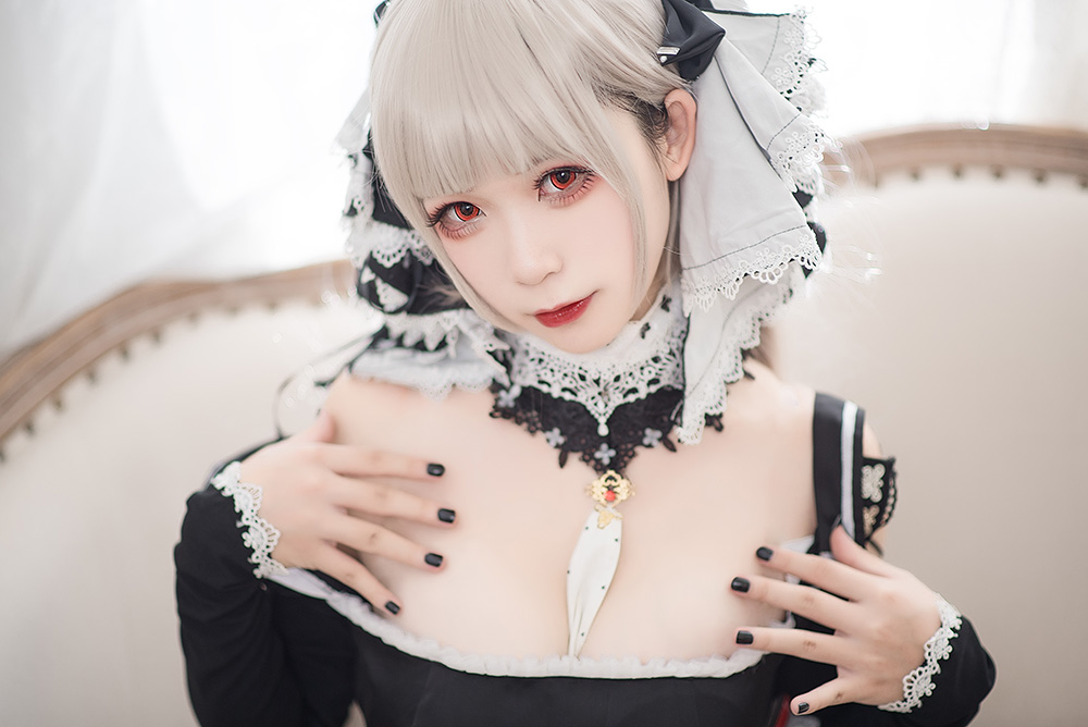 00 后宝藏 coser 樱落酱 w,你了解多少?