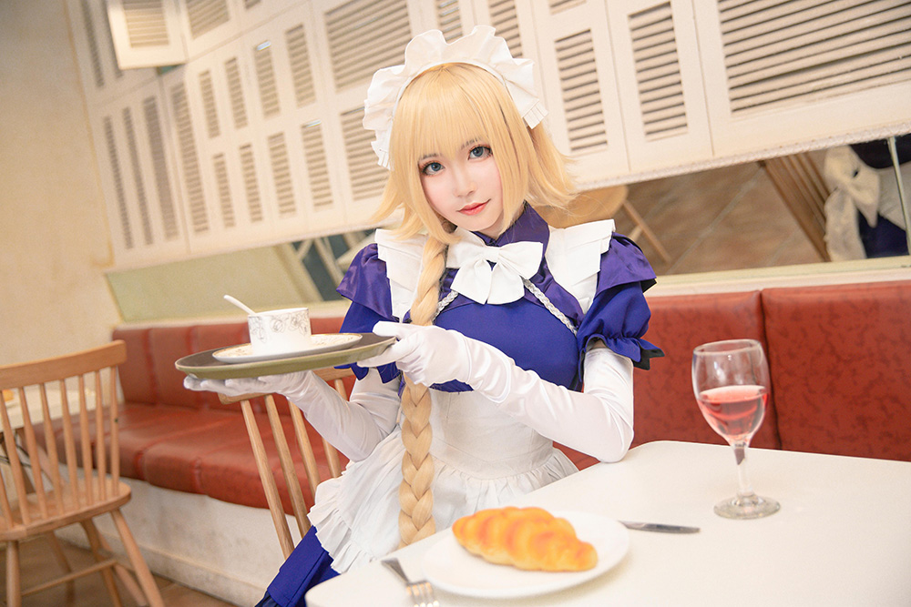 破次元邂逅:解构 "这个泡泡就是逊啦" 的 coser 魅力,颜值才华双栖的二次元精灵