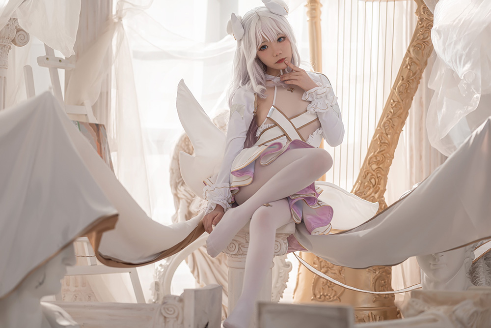 王胖胖u(铁打萌萌_moi) COSPLAY写真作品合集[持续更新]