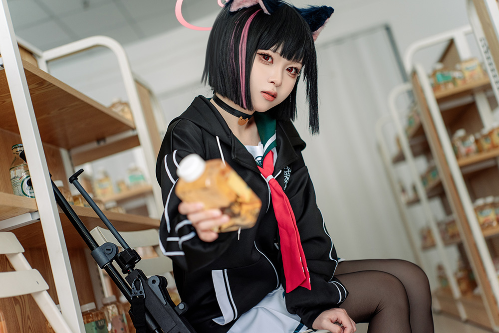 被粉丝追着喊 “太太” 的矢量鱼,到底藏着多少Cosplay绝活?