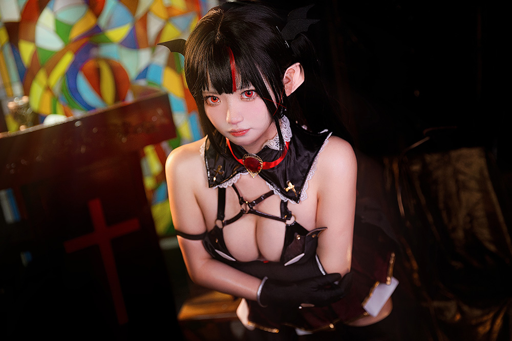 走进超火 Coser 伊喵君_Nya 的世界:一个把爱好变成闪耀舞台的二次元追梦故事