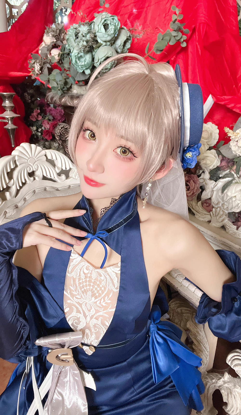 尤幽火出圈!这个靠热爱和才华玩转二次元的 coser 太牛了