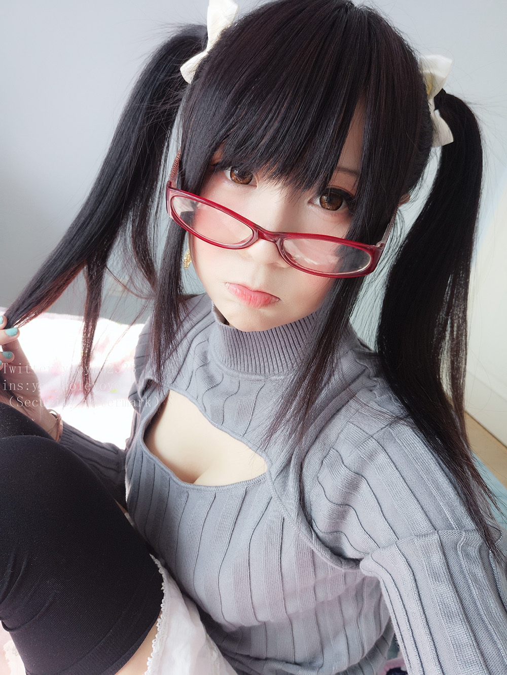 探秘摇摇乐 Yoyo:从 coser 到旅行博主,解锁多重身份的次元魅力