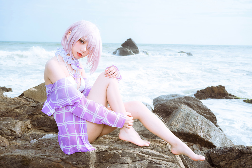 家人们谁懂啊!果咩酱 w 的 cosplay 美到我疯狂尖叫!