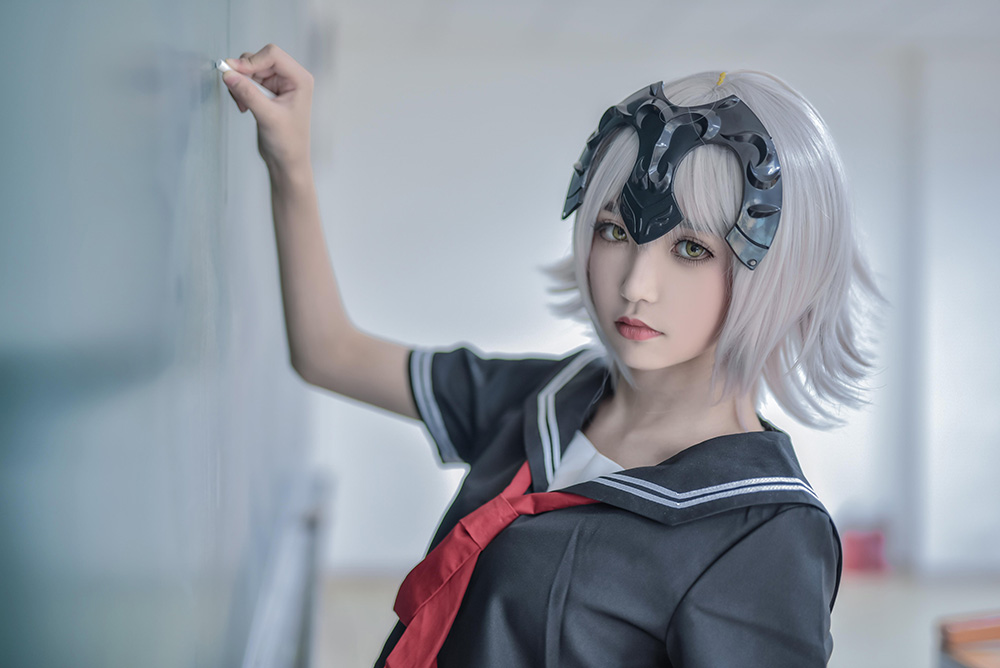 破次元邂逅:解构 "这个泡泡就是逊啦" 的 coser 魅力,颜值才华双栖的二次元精灵