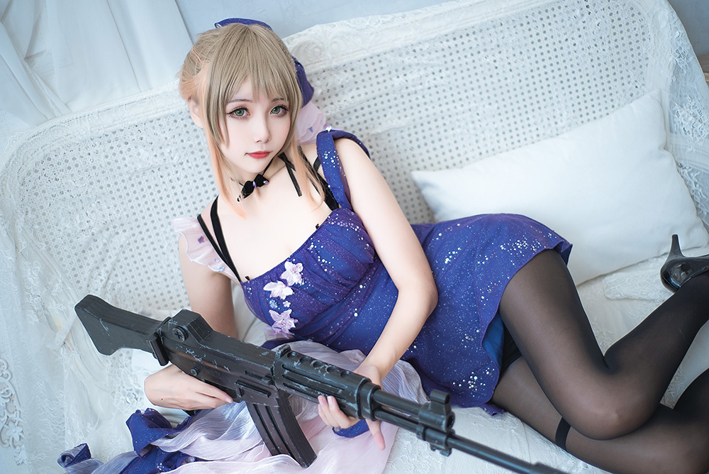 百万网友狂喊 “老婆”!这个神级妮露Coser Momoko葵葵,到底有多绝?