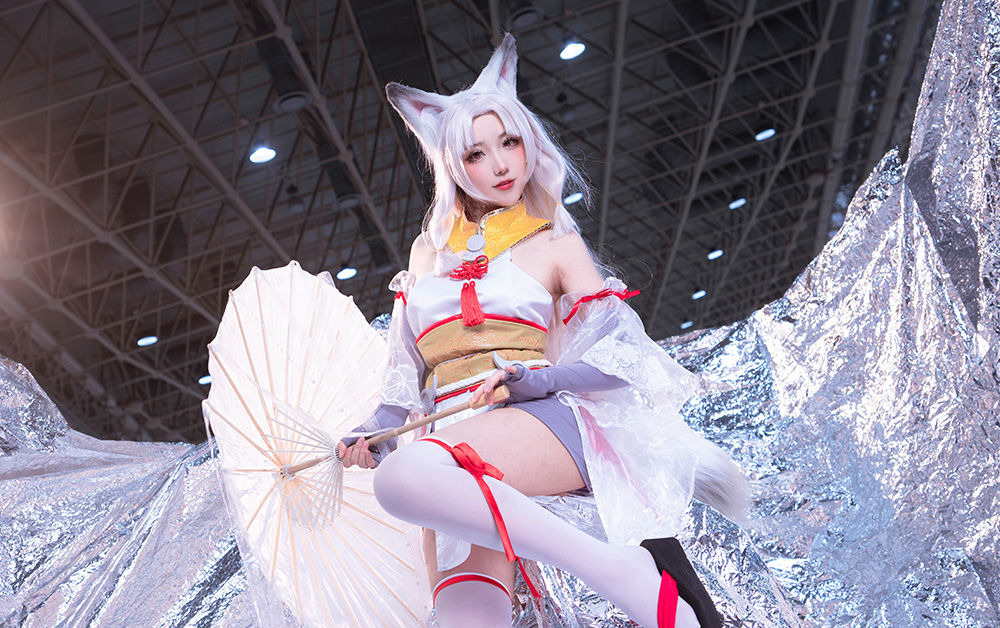全网刷屏!从霜星到凯尔希,刺青Poi凭神级还原 “屠榜” 二次元