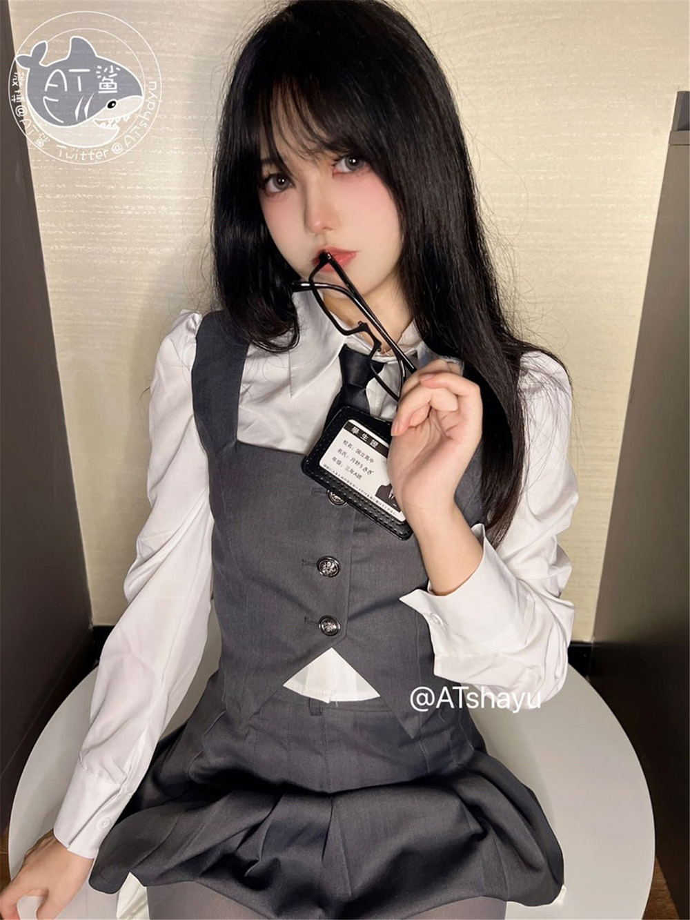 甜辣双修!这位宝藏Coser AT鲨让百万网友疯狂心动