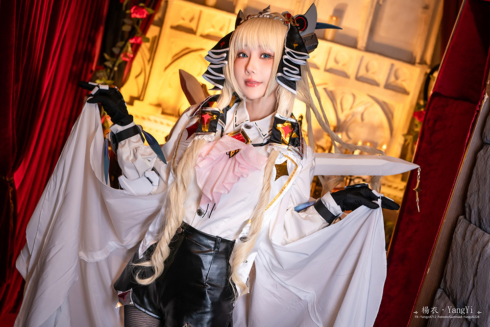 被来自宝岛台湾Coser 杨衣Yangyi美到了!这还原度绝了