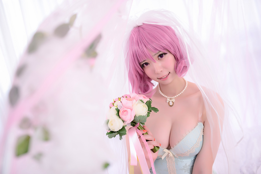 超火 coser 闪月半的故事:因为喜欢,把二次元玩明白了!