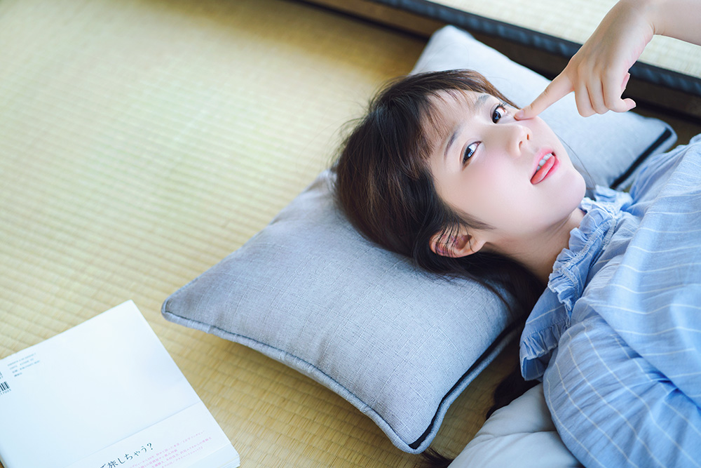 98 年重庆妹子凭什么征服 55 万粉丝?镜酱用实力打破二次元天花板!