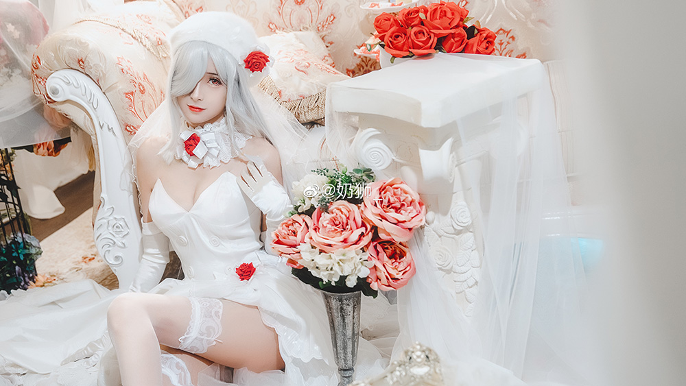 全网刷屏的 “奶狮不咬人” 到底是谁?这位身高 179 的神级Coser,用作品惊艳了整个次元!