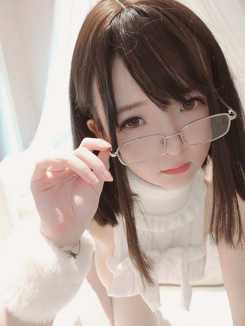 从女仆到御姐,一小央泽靠神级 cos 火出圈!这位宝藏Coser你一定要认识