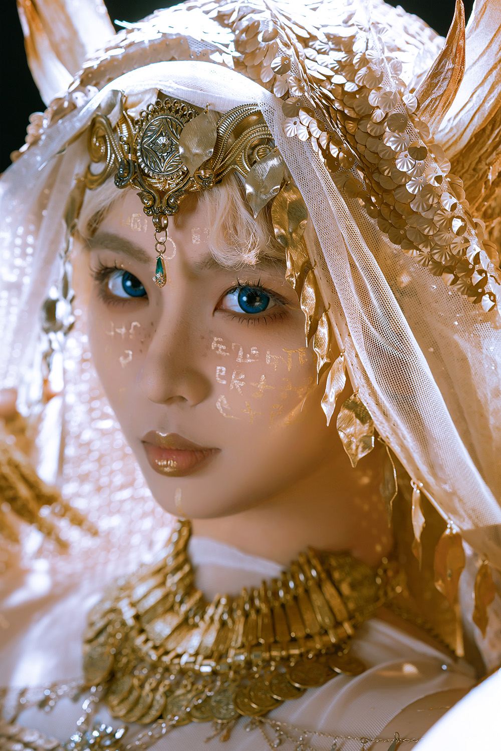 百变女神轩萧学姐:在Cos圈疯狂上分的秘诀大公开