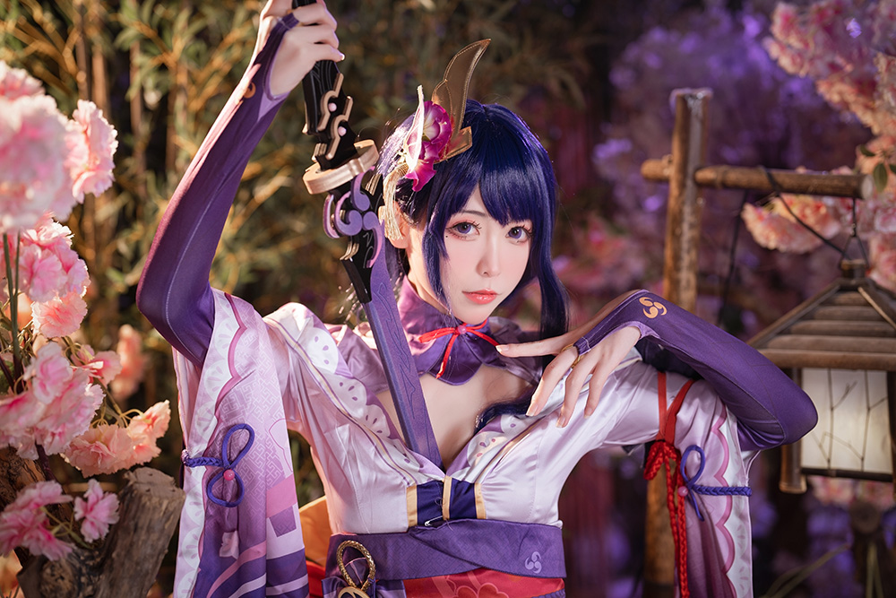 快来认识超火的 Coser 樱岛嗷一!靠真本事火遍全网的二次元女神 