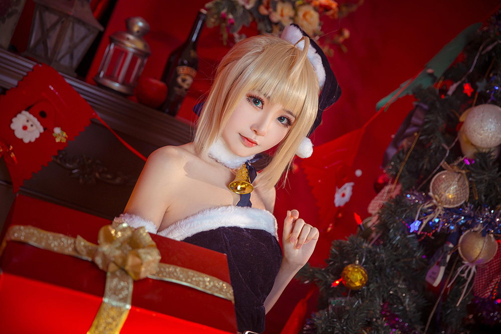 破次元邂逅:解构 "这个泡泡就是逊啦" 的 coser 魅力,颜值才华双栖的二次元精灵