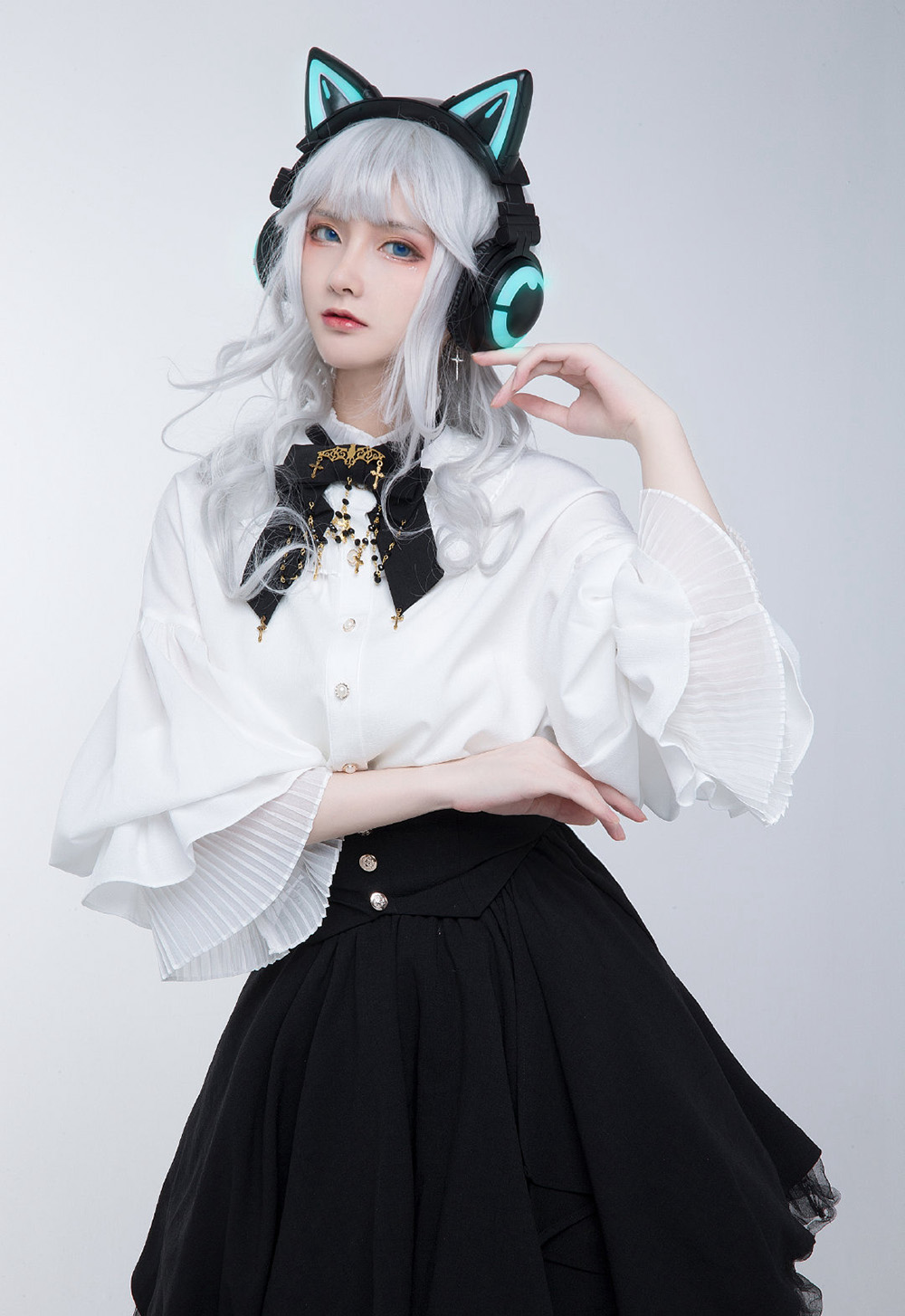 爆火出圈的Coser“魔王”在下萝莉控ii!从被质疑到坐拥 430 万粉丝,她凭什么?