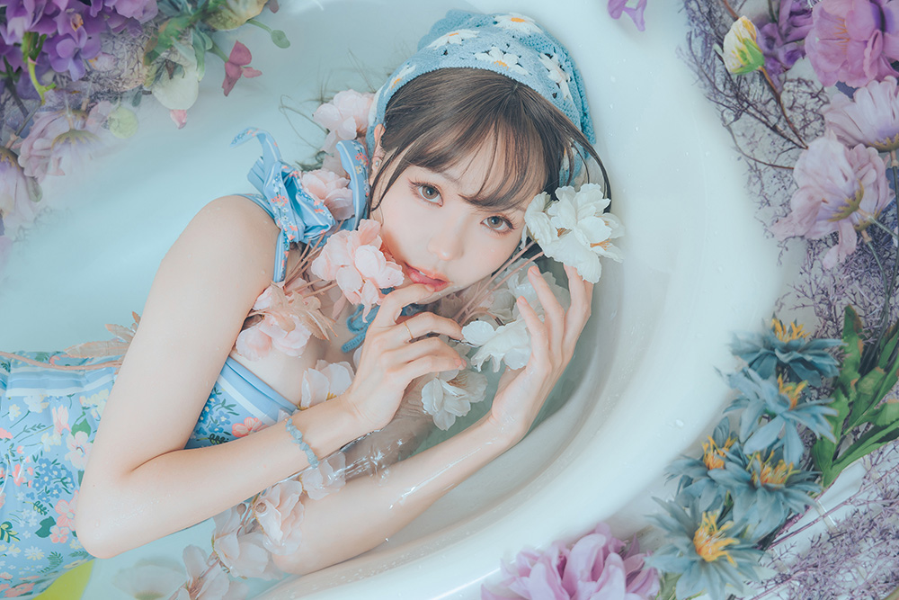 美腿女神ElyEE子:十年磨一剑,Cosplay 界的璀璨之光