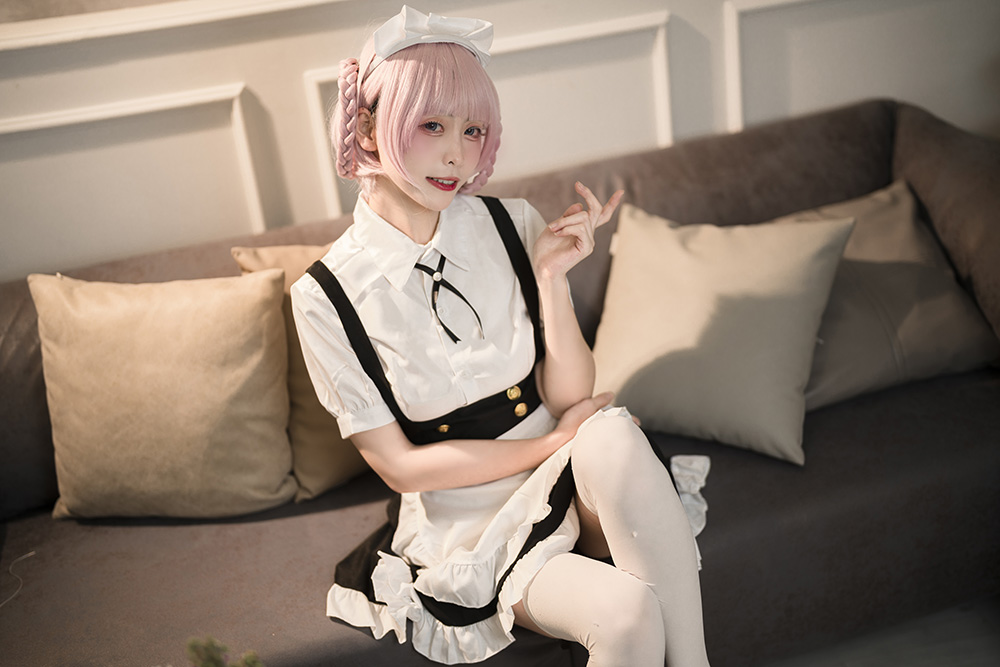 快来认识超火的 Coser 樱岛嗷一!靠真本事火遍全网的二次元女神 