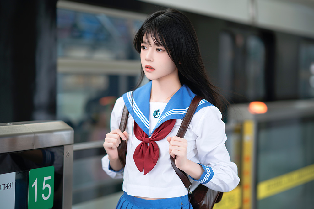 桜桃喵 地铁JK [33P-527MB]