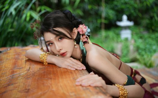 余多多Dudu COSPLAY写真图片包合集[持续更新]