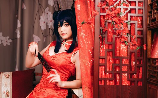 从素人到百万粉丝!00 后Coser如何靠 “神仙还原” 火出圈?许枳的逆袭故事太绝了