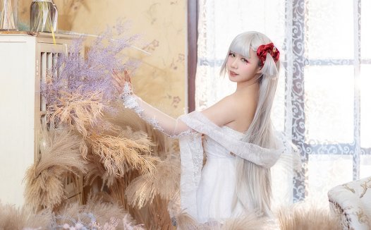 百变女王麻花麻花酱w!每套作品都在 “鲨疯” 二次元圈