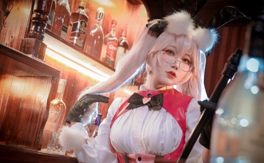 带你认识Coser彩芸_Nebula:超有潜力的二次元新星