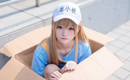 从学生妹到百万粉Coser!00后女孩Kitaro_绮太郎靠模仿动漫人物火遍全网