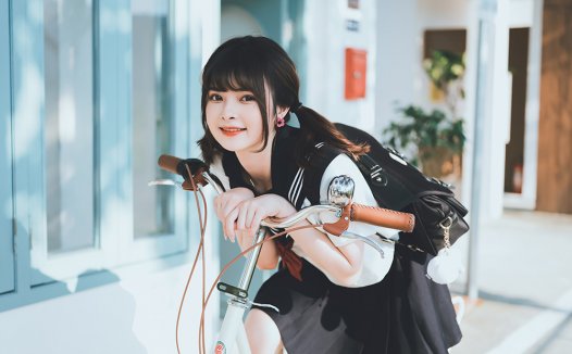 二次元新星河豚抚子!颜值高还超会玩Cos的宝藏女孩