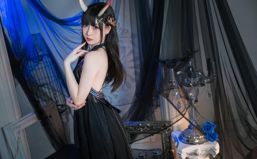 逆天!00 后萌妹焖焖碳竟靠 “换脸术” 狂揽 40 万粉,全网跪求她出教程!