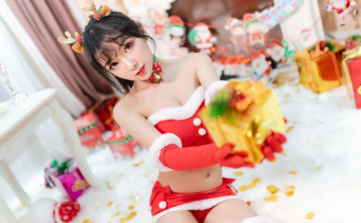 全网疯传的 “漫画脸” 本尊!揭秘Coser妍子坚不可摧的出圈密码